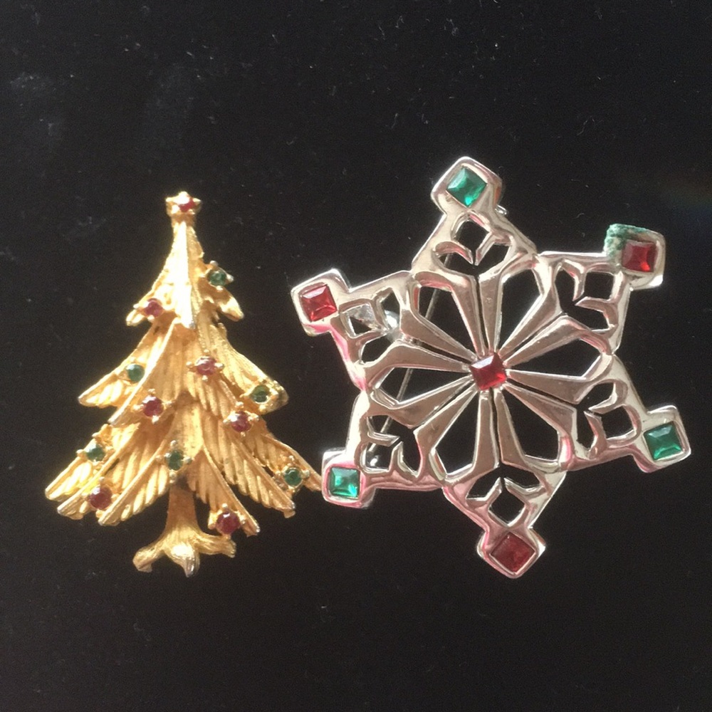 Vintage Christmas pins